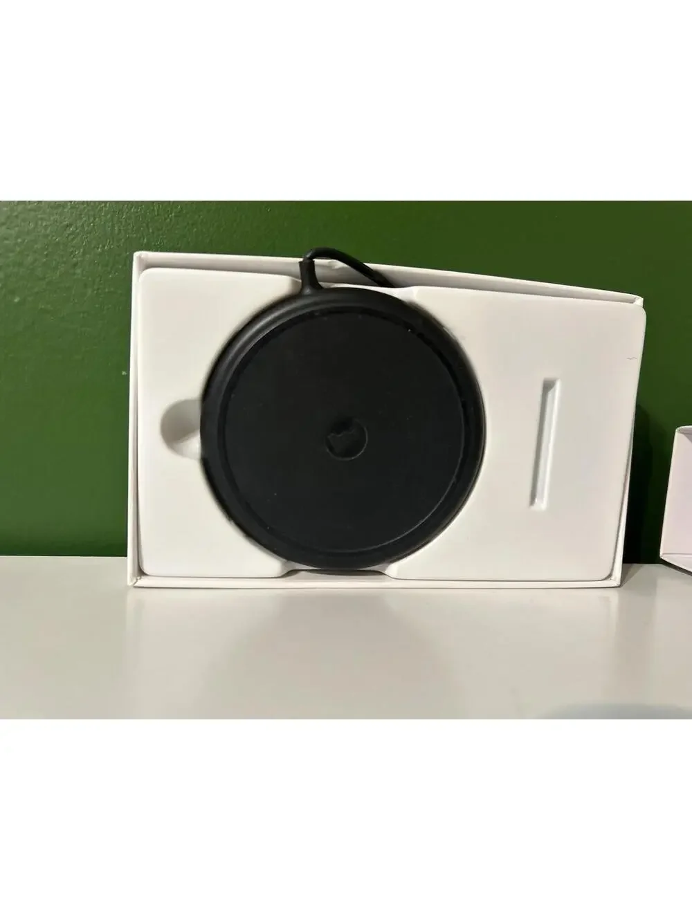 Mophie Wireless Charging Base 7.5W Qi Pad for iPhone w/ Power Adapter Open Box
